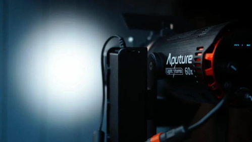 DP的最爱 这是一款可以满足电影制作人需求的Aputure 60D和60X双色温LED灯